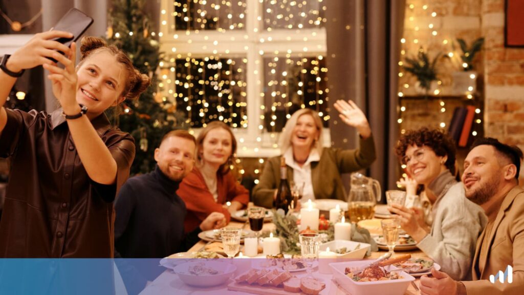 noel en famille avec un smartphone